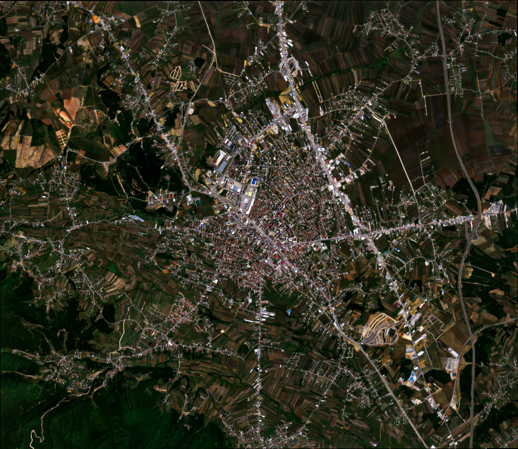 Ferizaj urban form 2022 — satellite morphology, by Engjëll Berisha