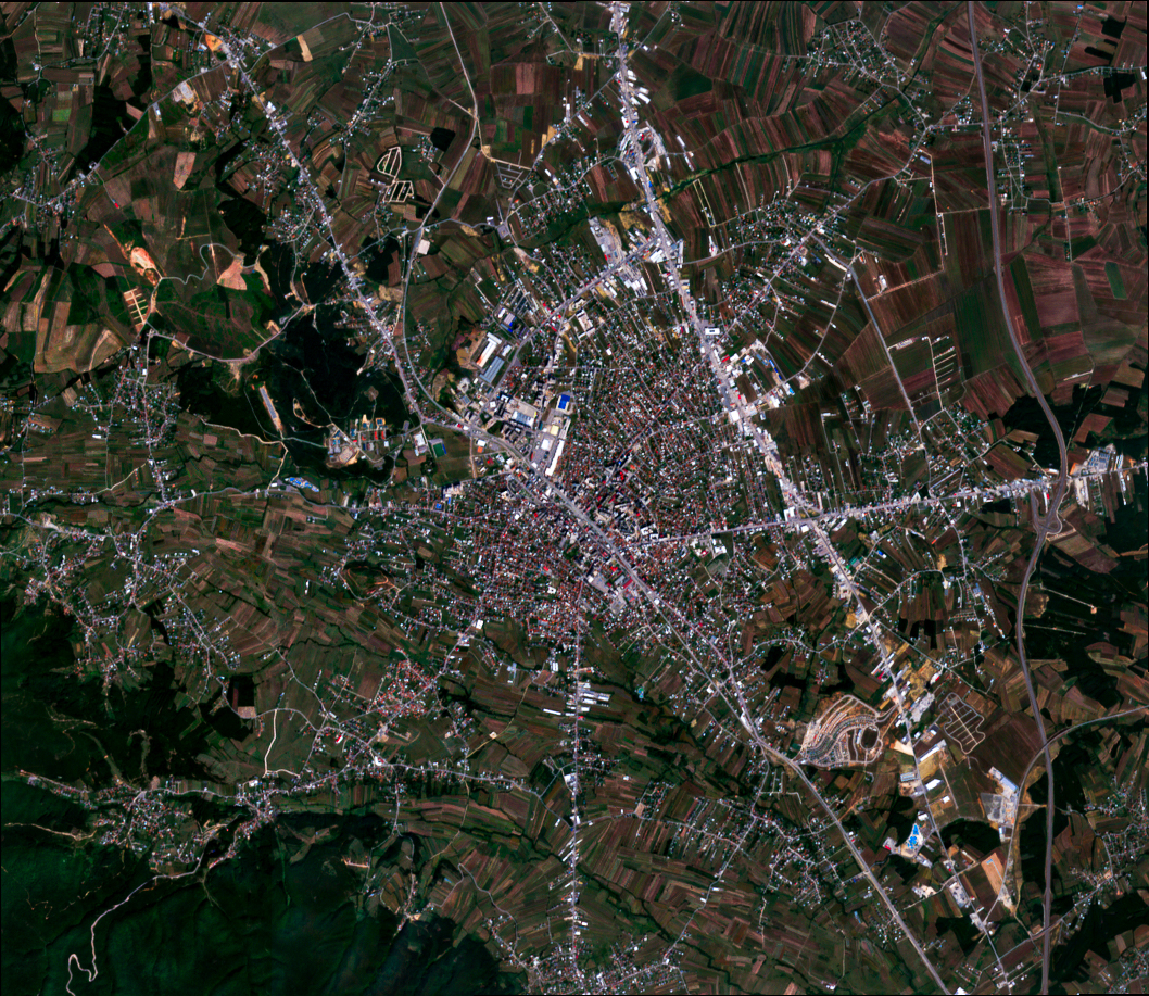 Ferizaj urban form 2023 — satellite morphology, by Engjëll Berisha